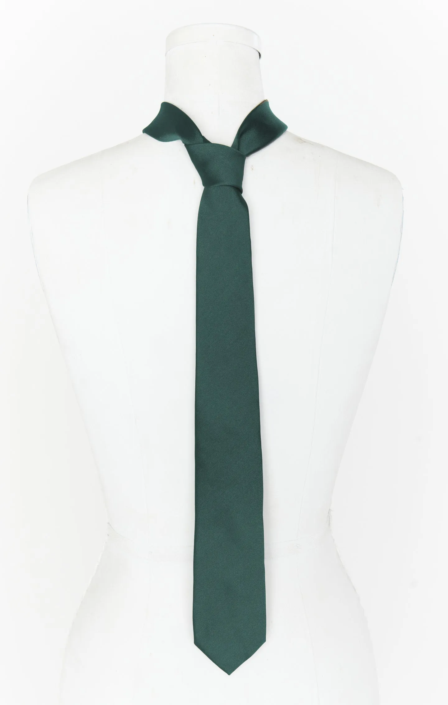 Nico Neck Tie ~ Emerald Green Solid