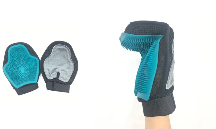 Pet Cleaning Gloves